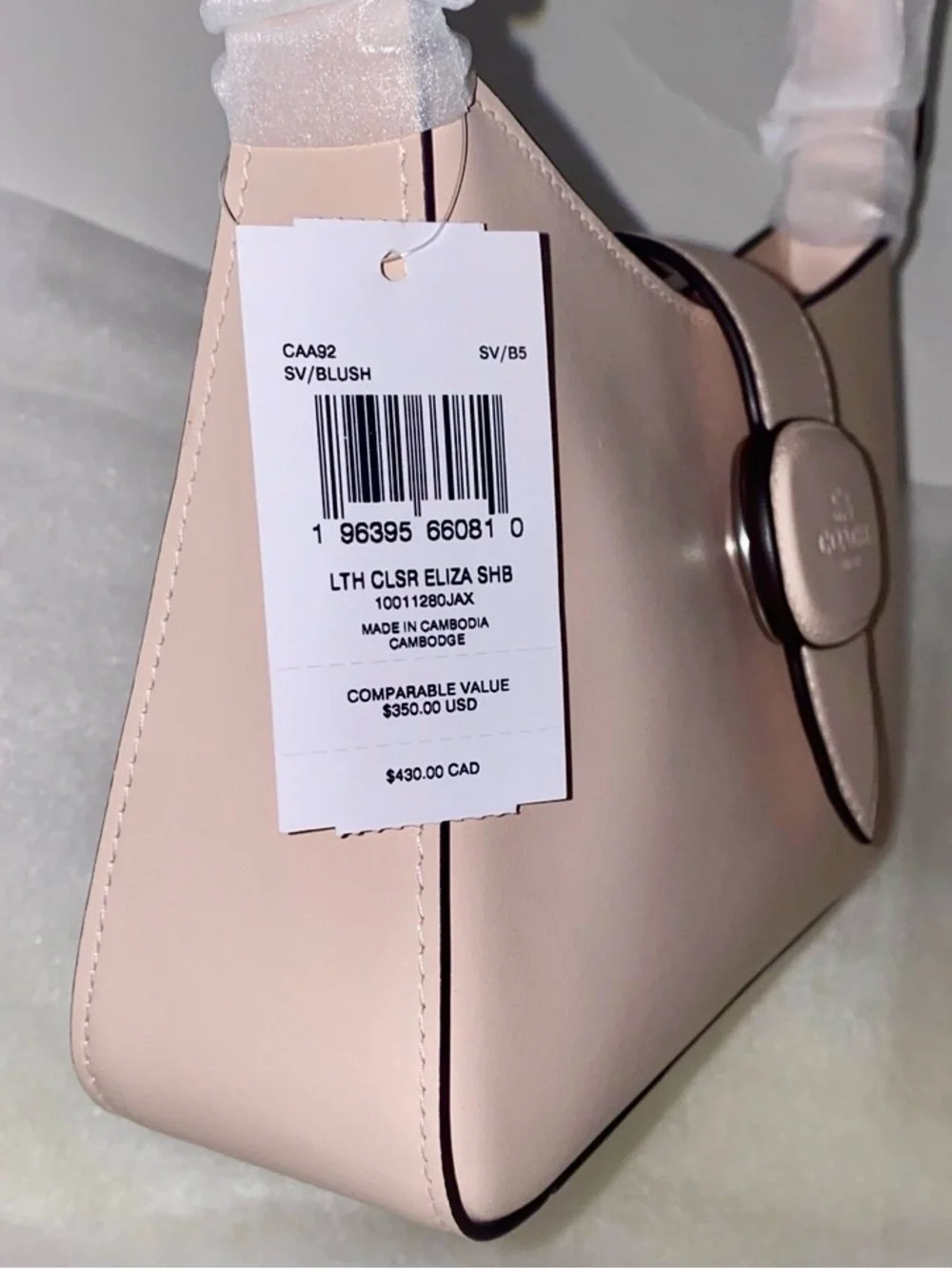 Coach 🌸 leather purse new in original packaging